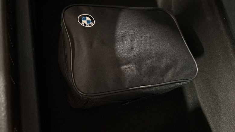 MINI Hatchback 135kW Cooper S Shadow Edition 33kWh 3dr Auto Electric Hatchback